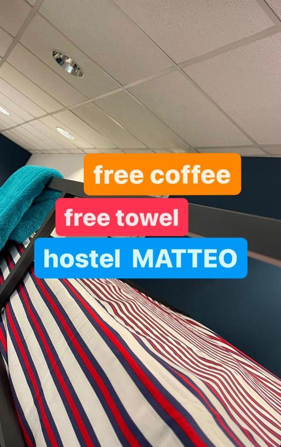 Hostel Matteo Pristina Exteriör bild